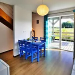 Сasa de vacaciones Comfortable, Two-story Homes *