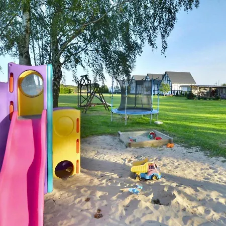 Feriehus In Jaros Awiec Near Tropicana Park *